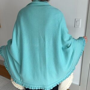 Elegant Tiffany Blue Women's cashmere wrap. Wrap
Around Shawl. Lightly worn